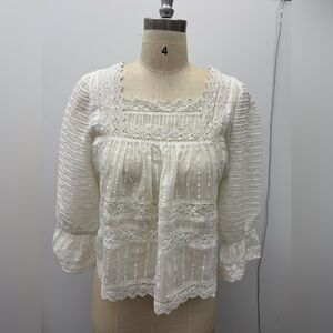 Jennifer & Grace - Elegant White Lace Blouse - Medium